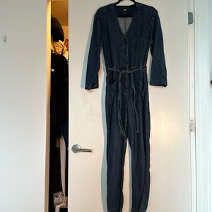 Denim Jumpsuit Gap size 4